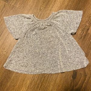 Old navy grey top